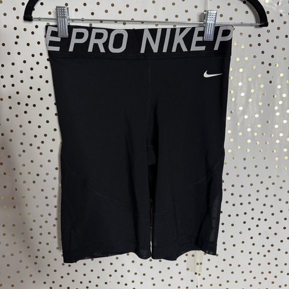 Nike Pro Tight Fit - Picture 1 of 9